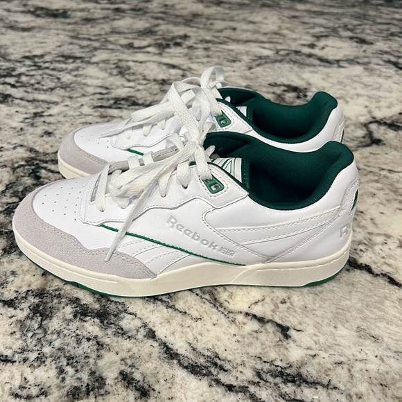 Reebok Shoes - Reebok shoes
